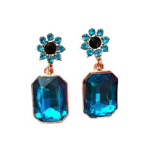 Elegant Blue Rhinestone Flower Dangle Gold Tone Earrings